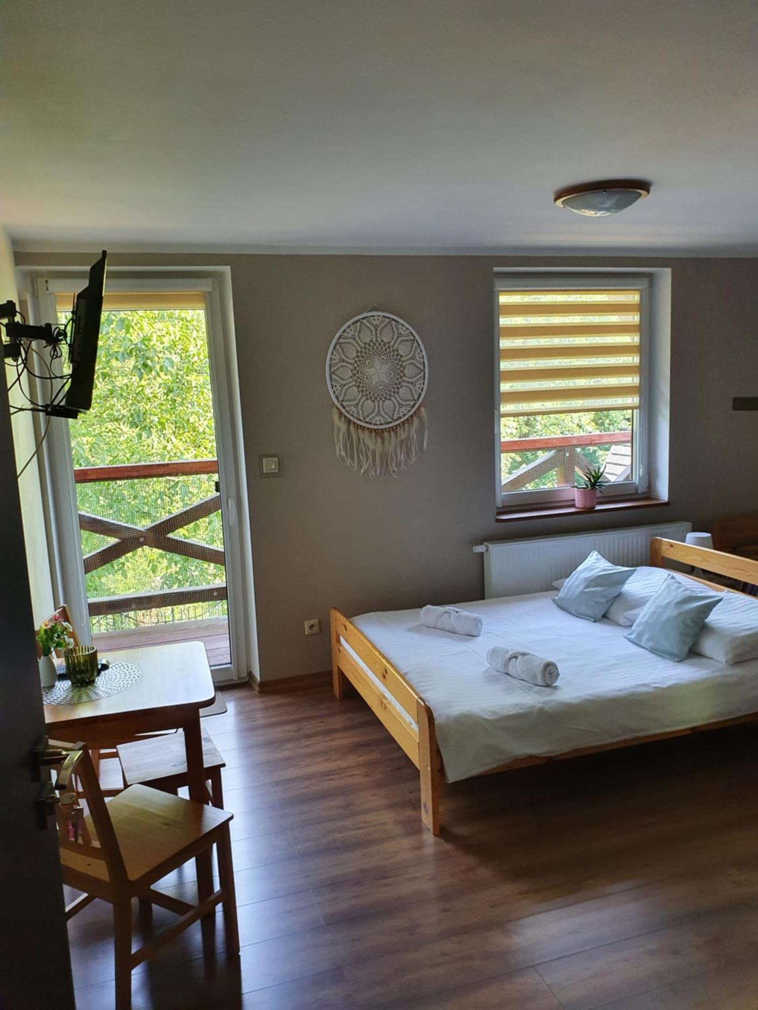 Sieraton Pokoje I Apartament Stronie Slaskie Luaran gambar