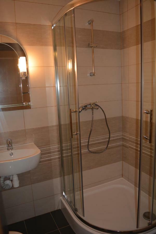 Sieraton Pokoje I Apartament Stronie Slaskie Luaran gambar